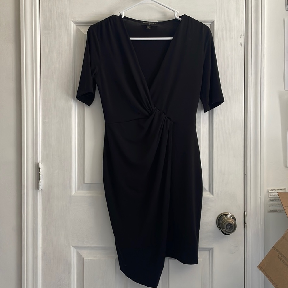 Black V-neck stretchy Banana Republic dress